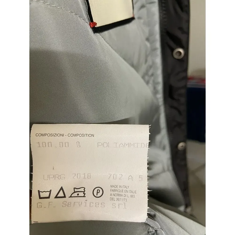 Gucci nylon jacket sz 46